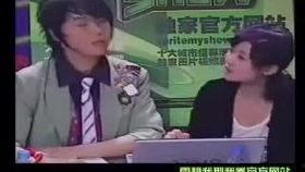 脱裤子挨打视频